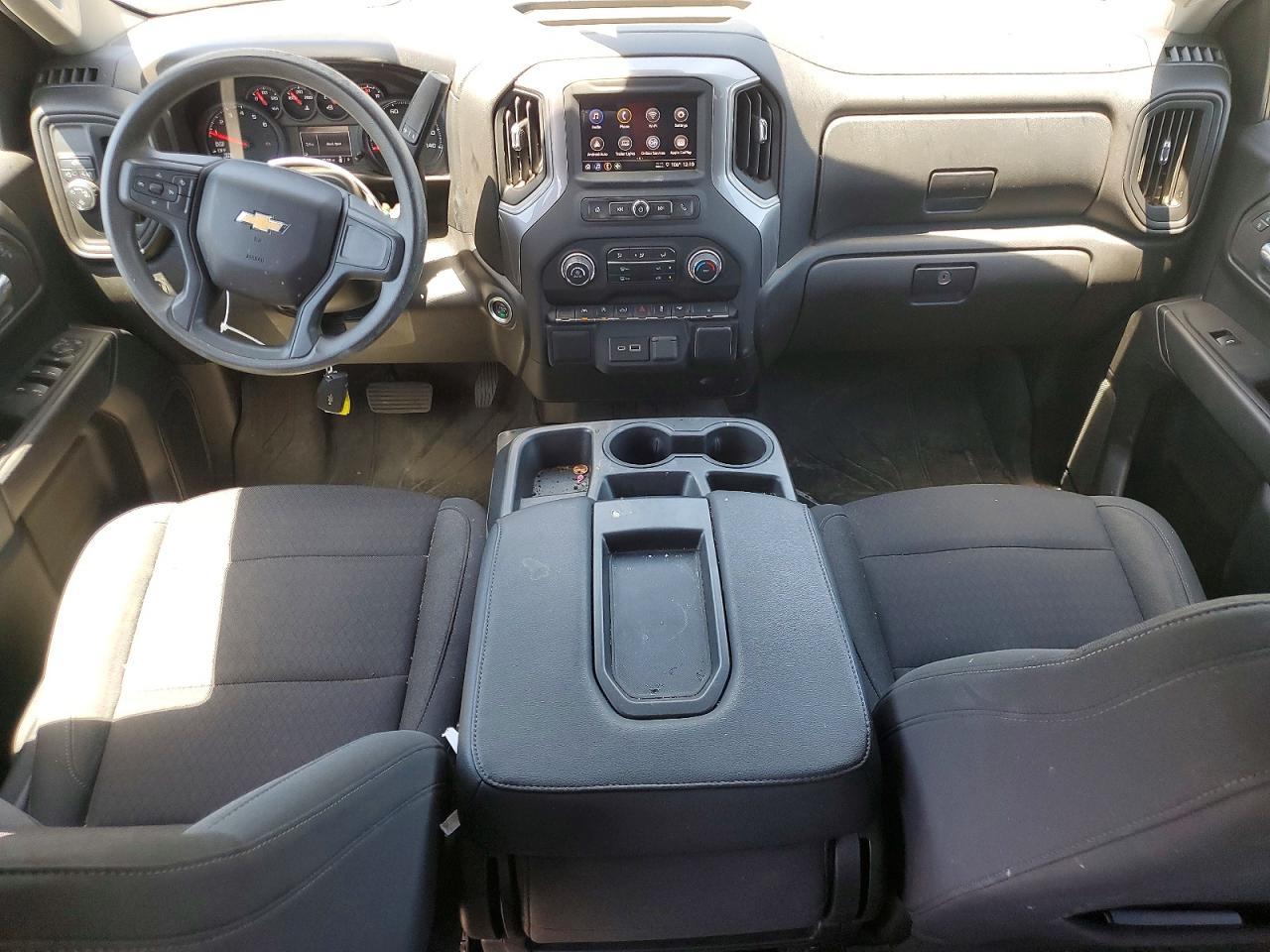 2022 Chevrolet Silverado C1500 Custom - zdjęcie 8
