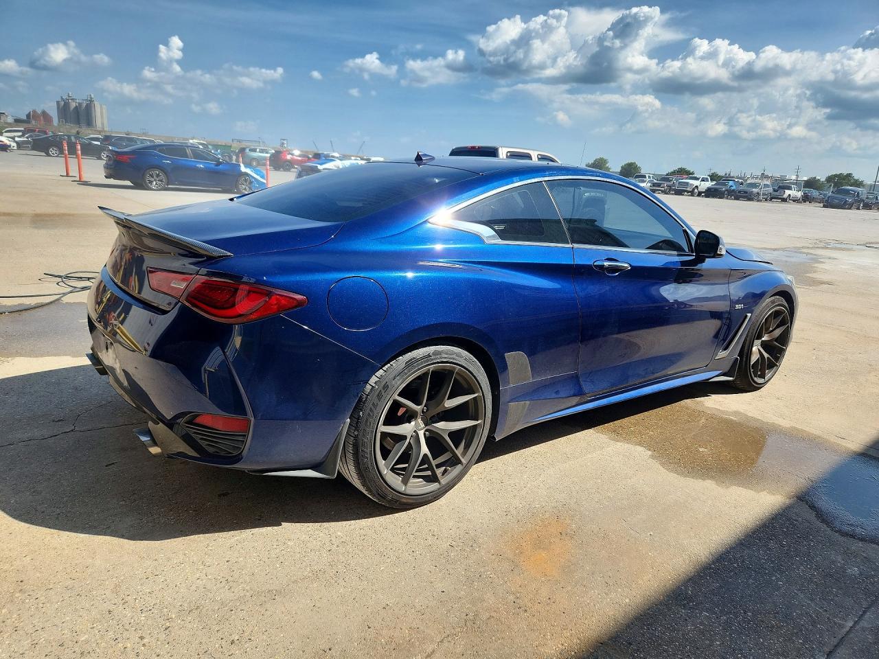 2018 Infiniti Q60 3.0T Luxe - zdjęcie 3