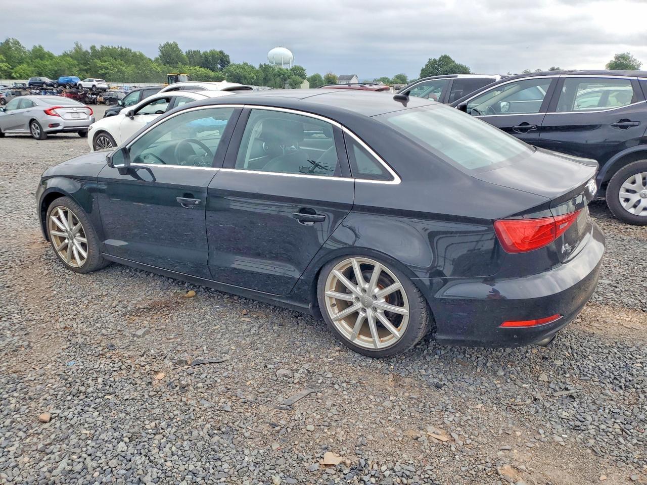 2015 Audi A3 Premium - zdjęcie 2