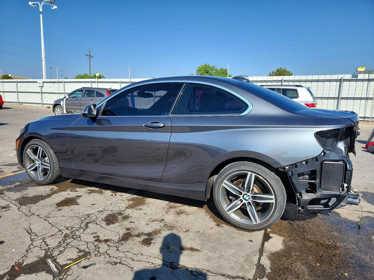 BMW Seria 2 - zdjęcie 2