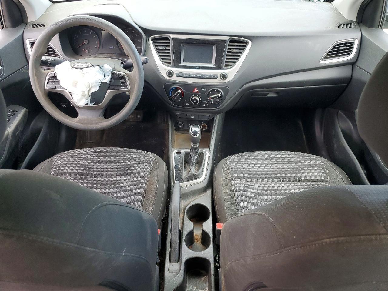 2022 Hyundai Accent Se - zdjęcie 8