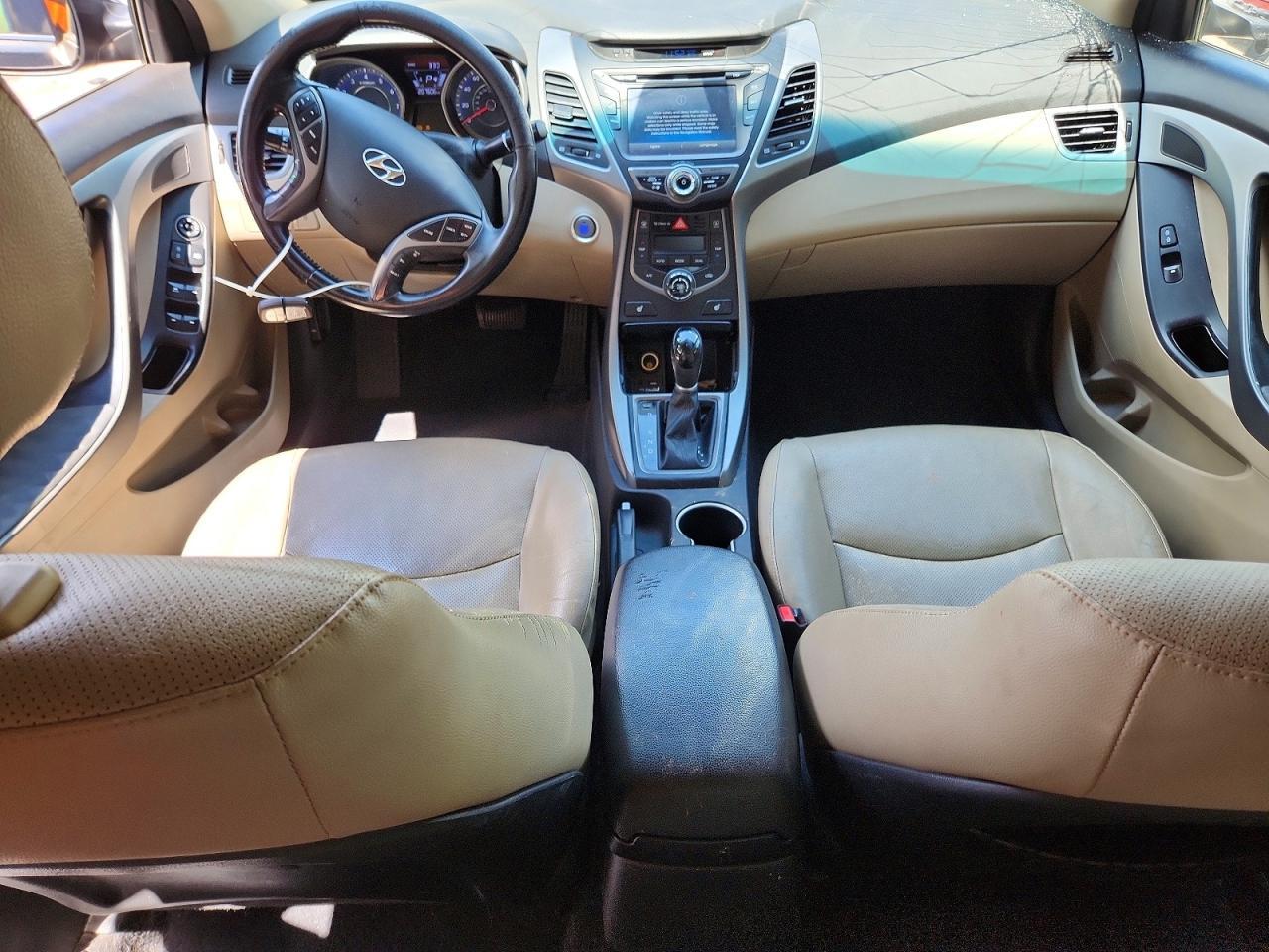 2014 Hyundai Elantra Limited - zdjęcie 8