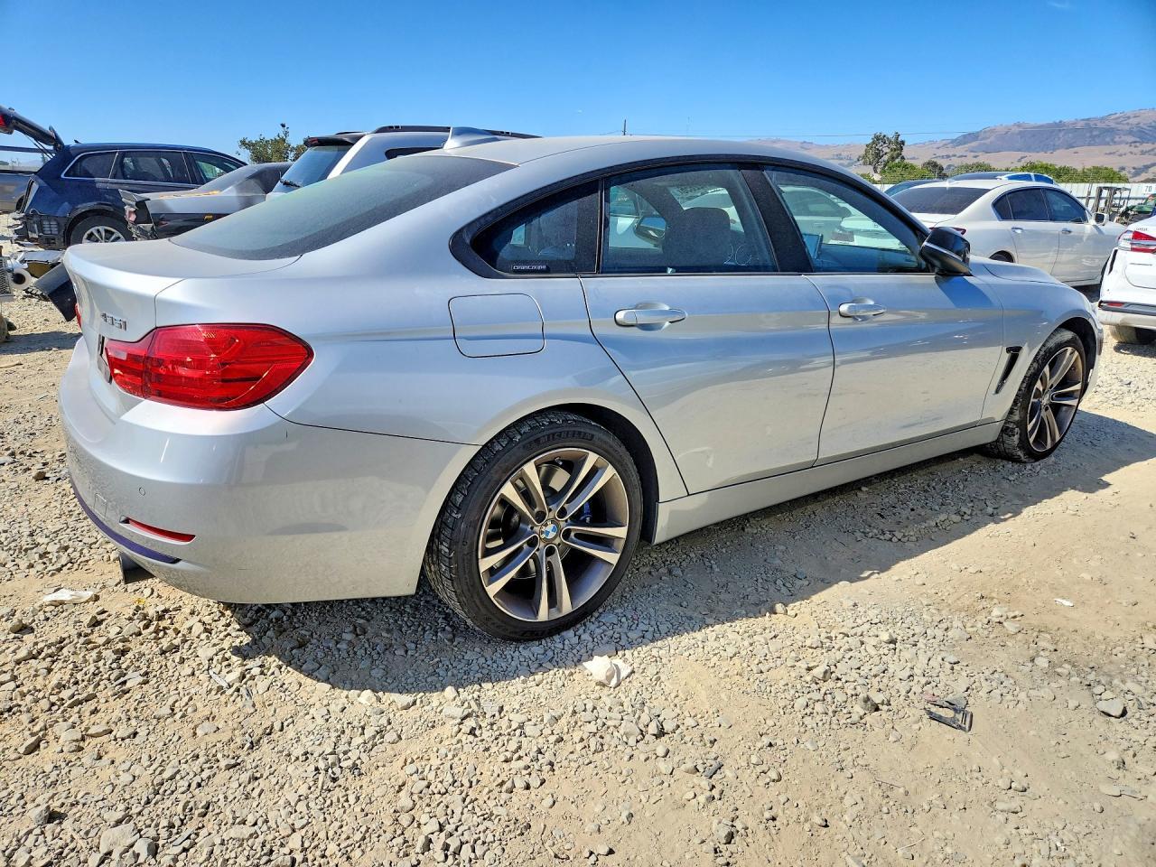 2015 BMW Seria 4 435i - zdjęcie 3