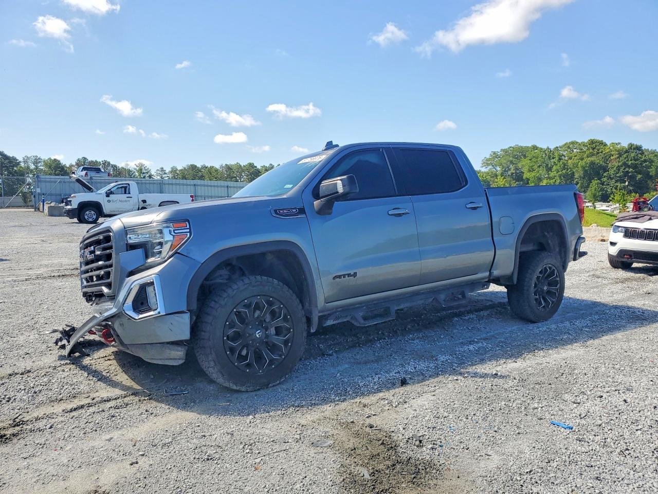 2020 GMC Sierra K1500 At4 - zdjęcie główne