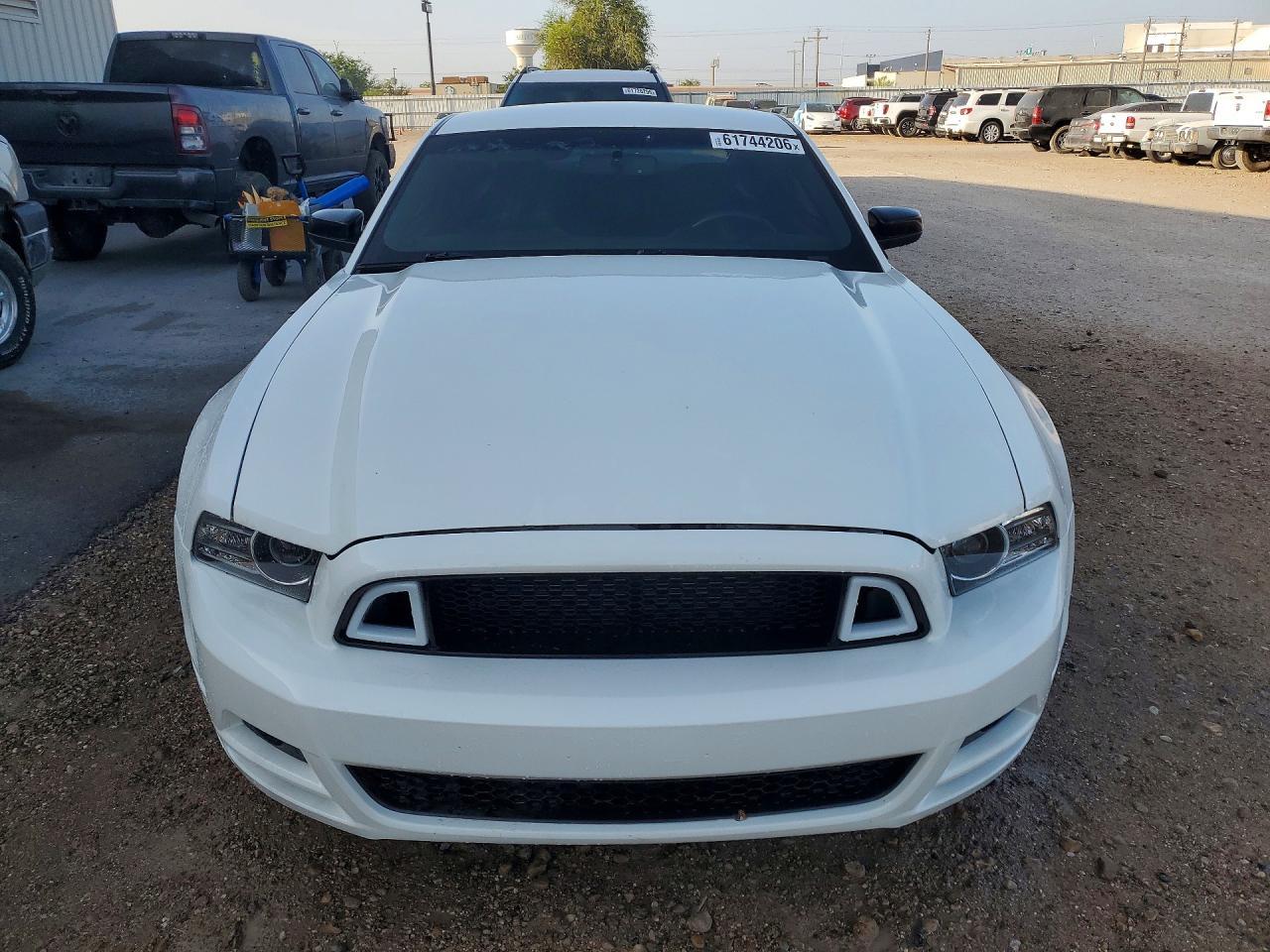 2013 Ford Mustang - zdjęcie 5