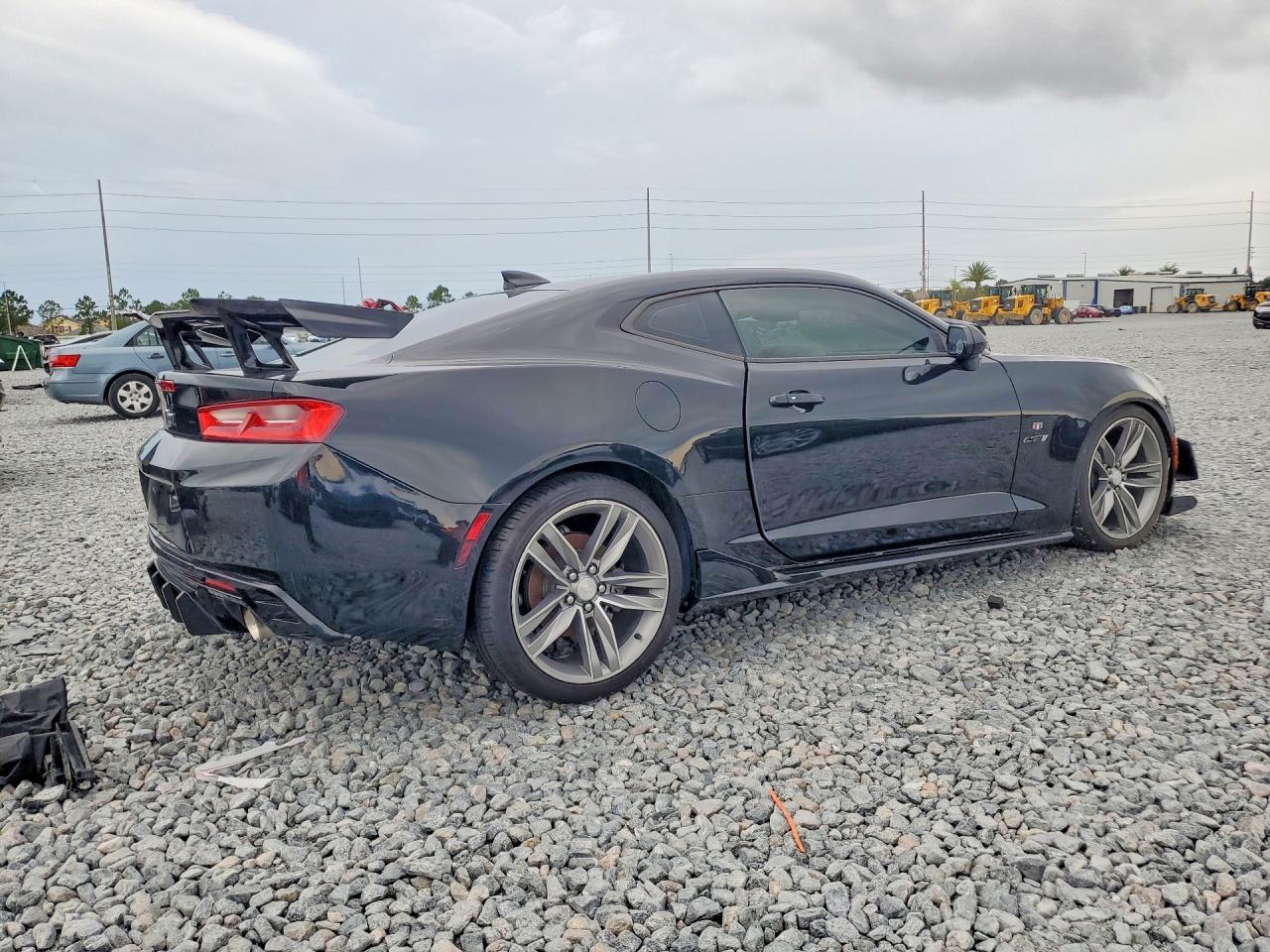 2017 Chevrolet Camaro Lt - zdjęcie 3