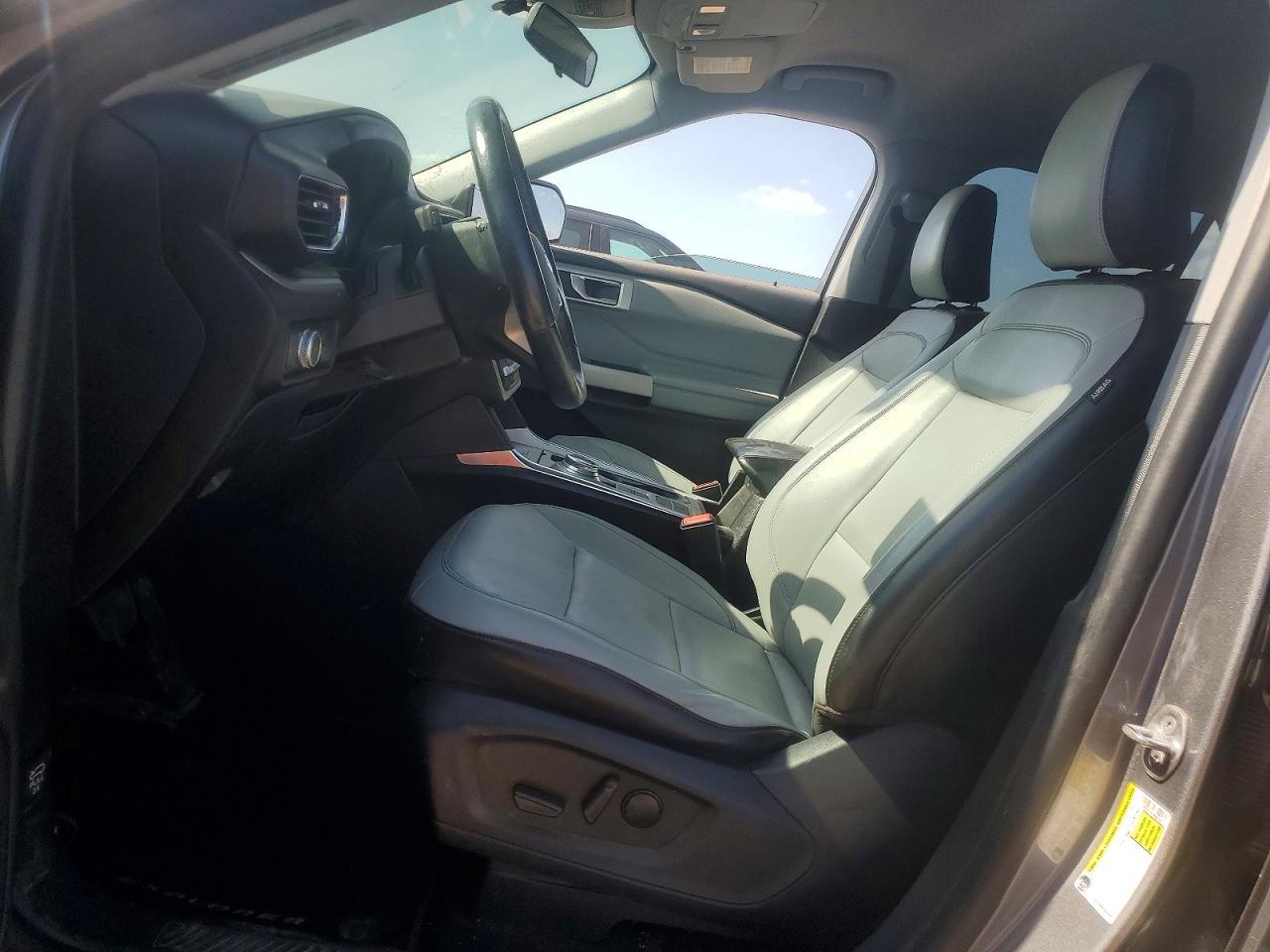 2021 Ford Explorer Xlt - zdjęcie 7
