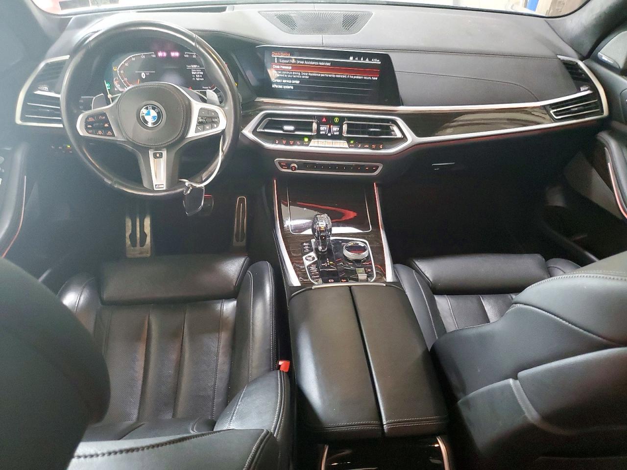 2021 BMW X7 xDrive40I - zdjęcie 8