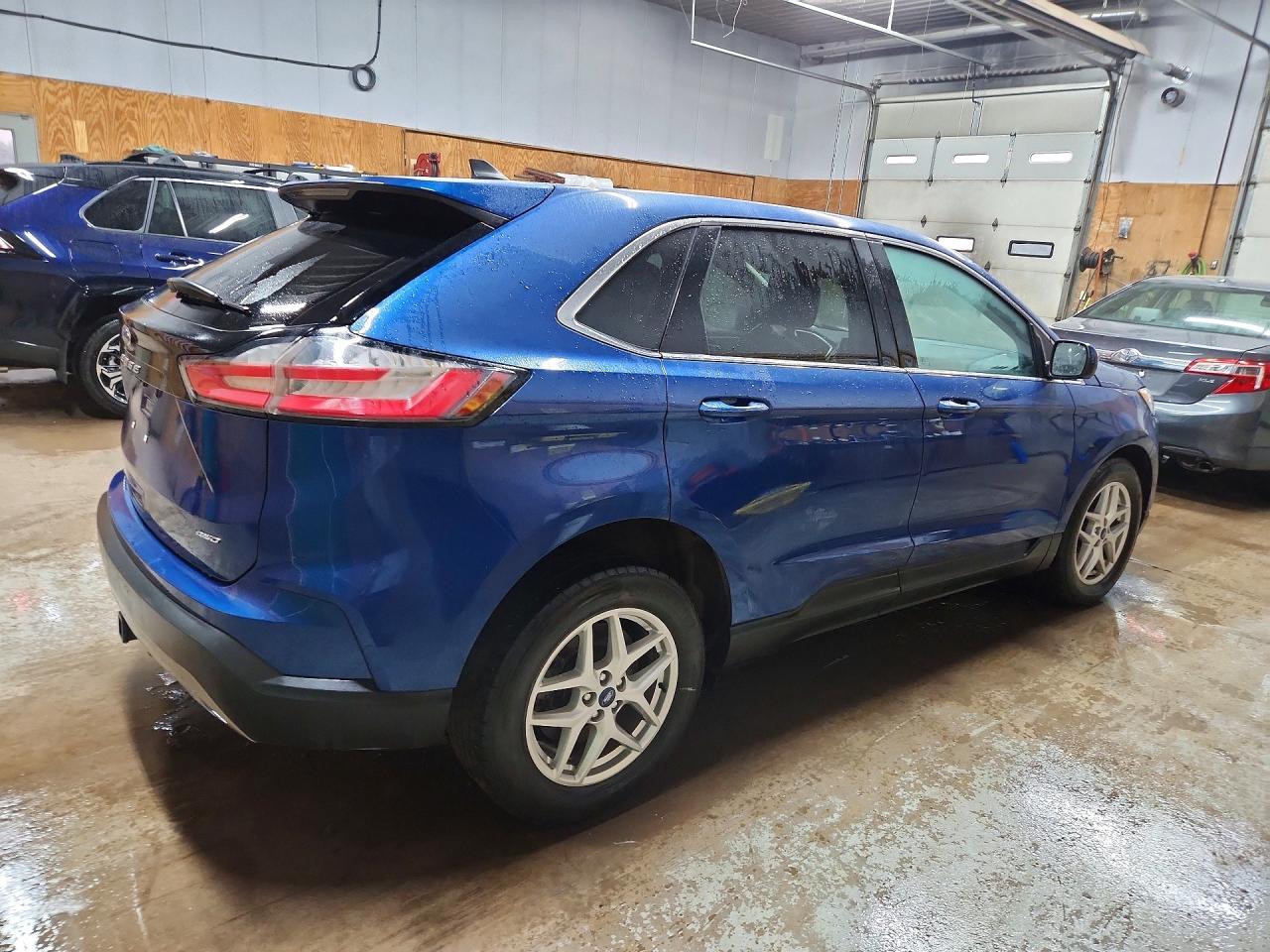 2021 Ford Edge Sel - zdjęcie 3