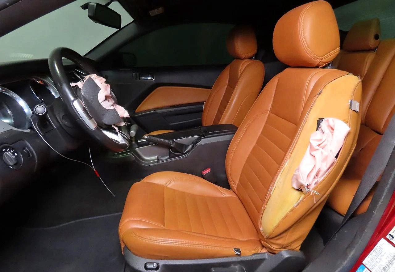 2014 Ford Mustang Gt - zdjęcie 9