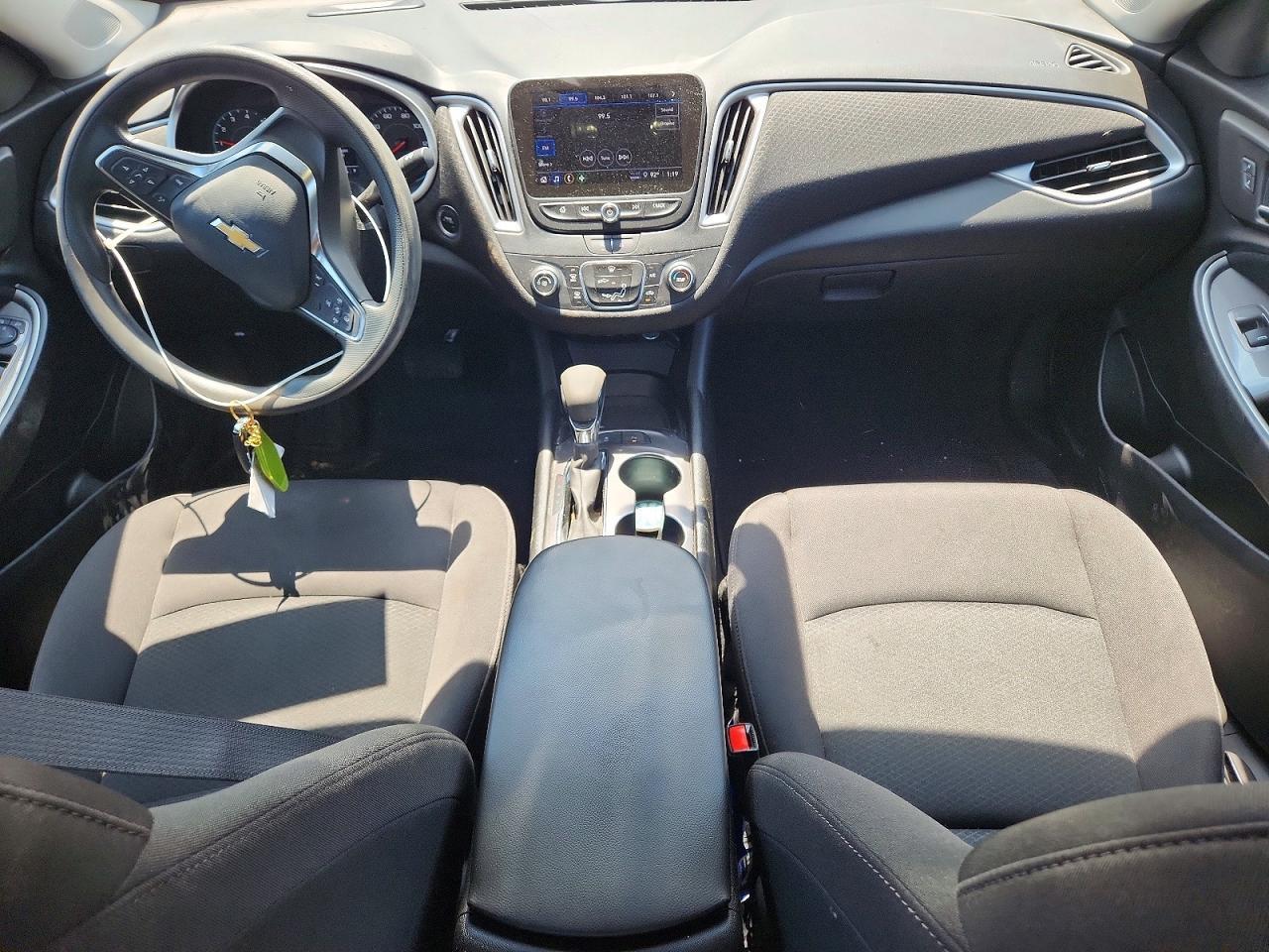 2024 Chevrolet Malibu Ls - zdjęcie 8