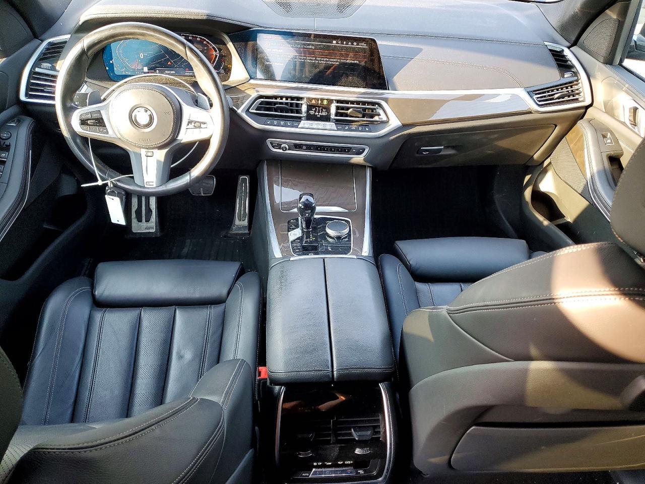 2022 BMW X5 xDrive40I - zdjęcie 8
