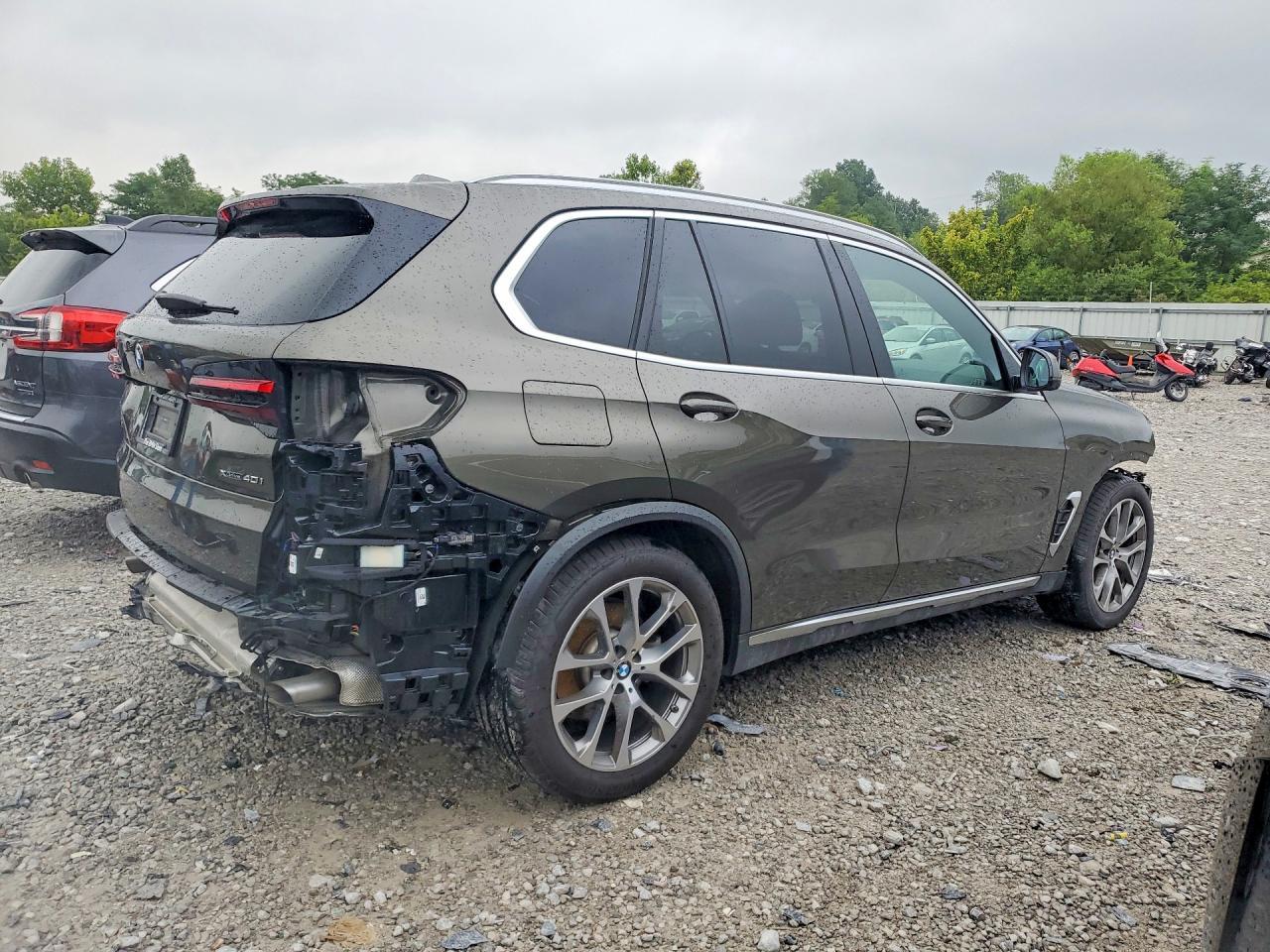 2025 BMW X5 xDrive40I - zdjęcie 3