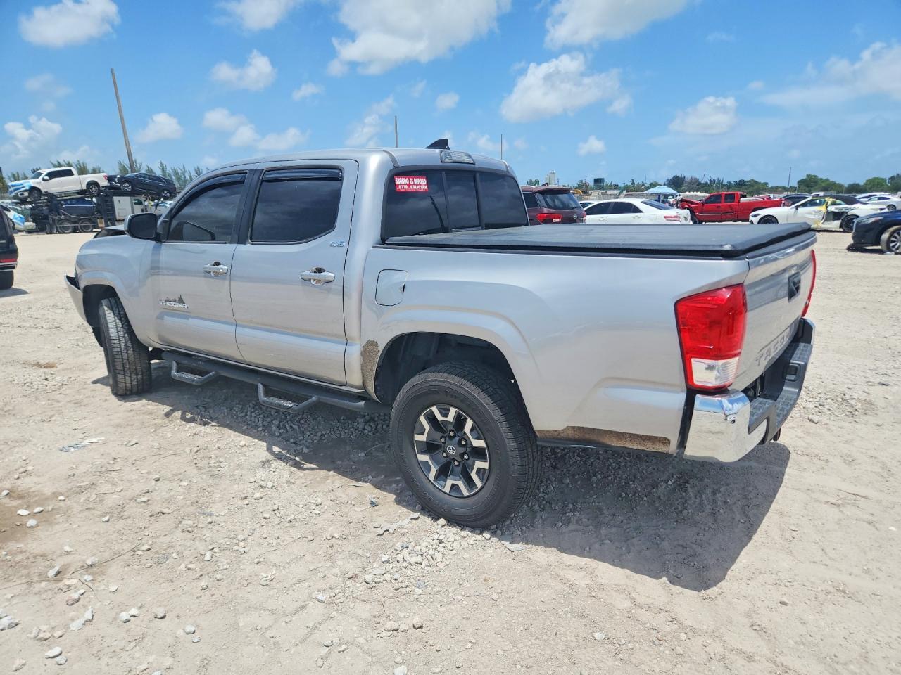 2016 Toyota Tacoma Sr5 V6 - zdjęcie 2