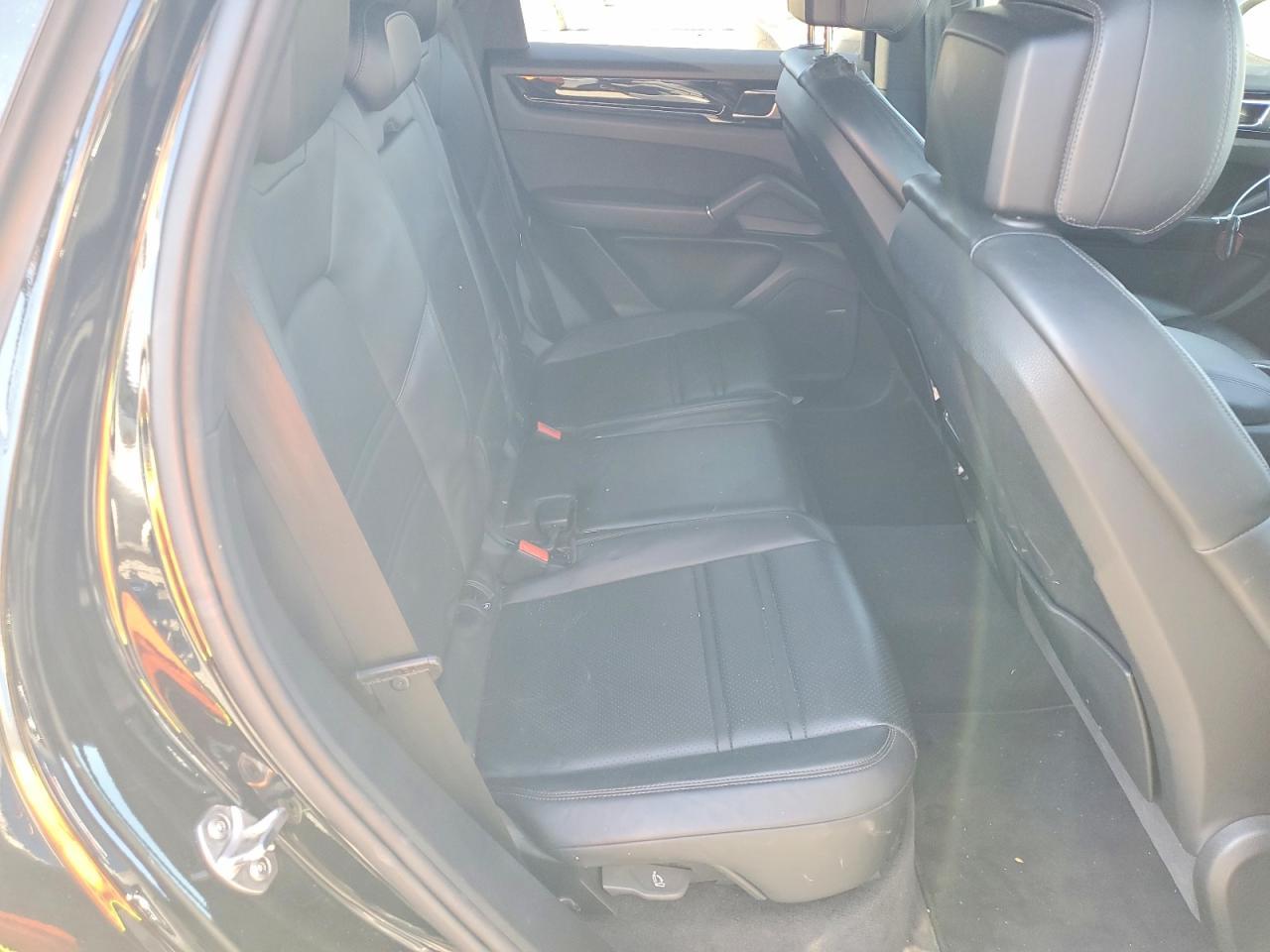 2023 Porsche Cayenne Base/Platinum Edition - zdjęcie 11
