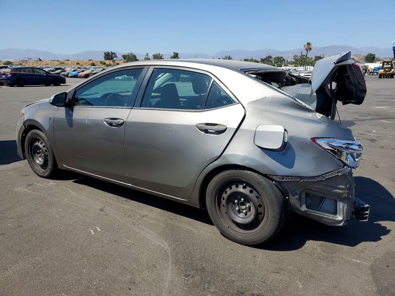 2018 Toyota Corolla Le - zdjęcie 2