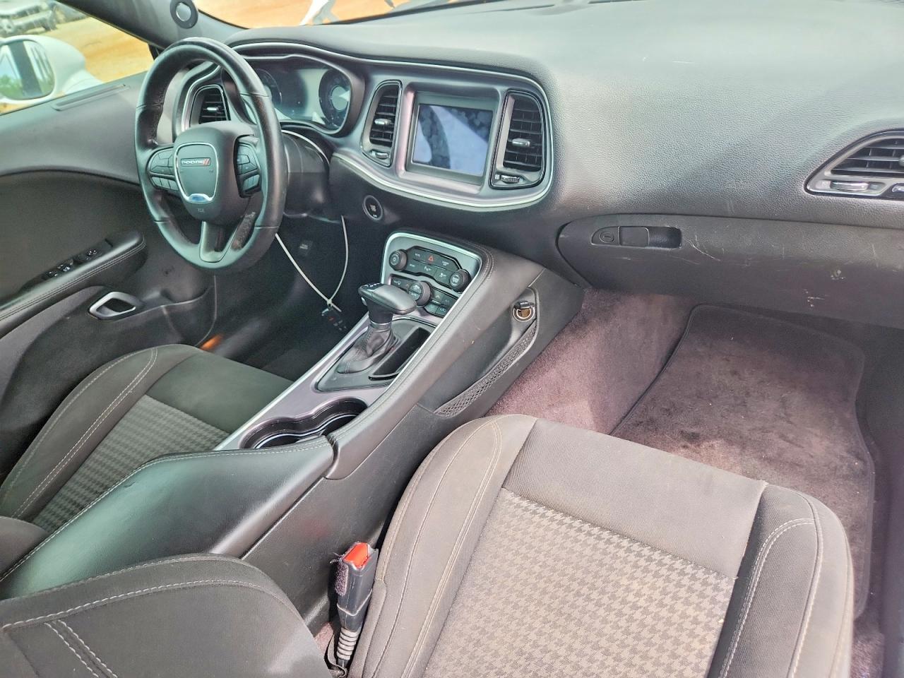 2018 Dodge Challenger R/T - zdjęcie 8