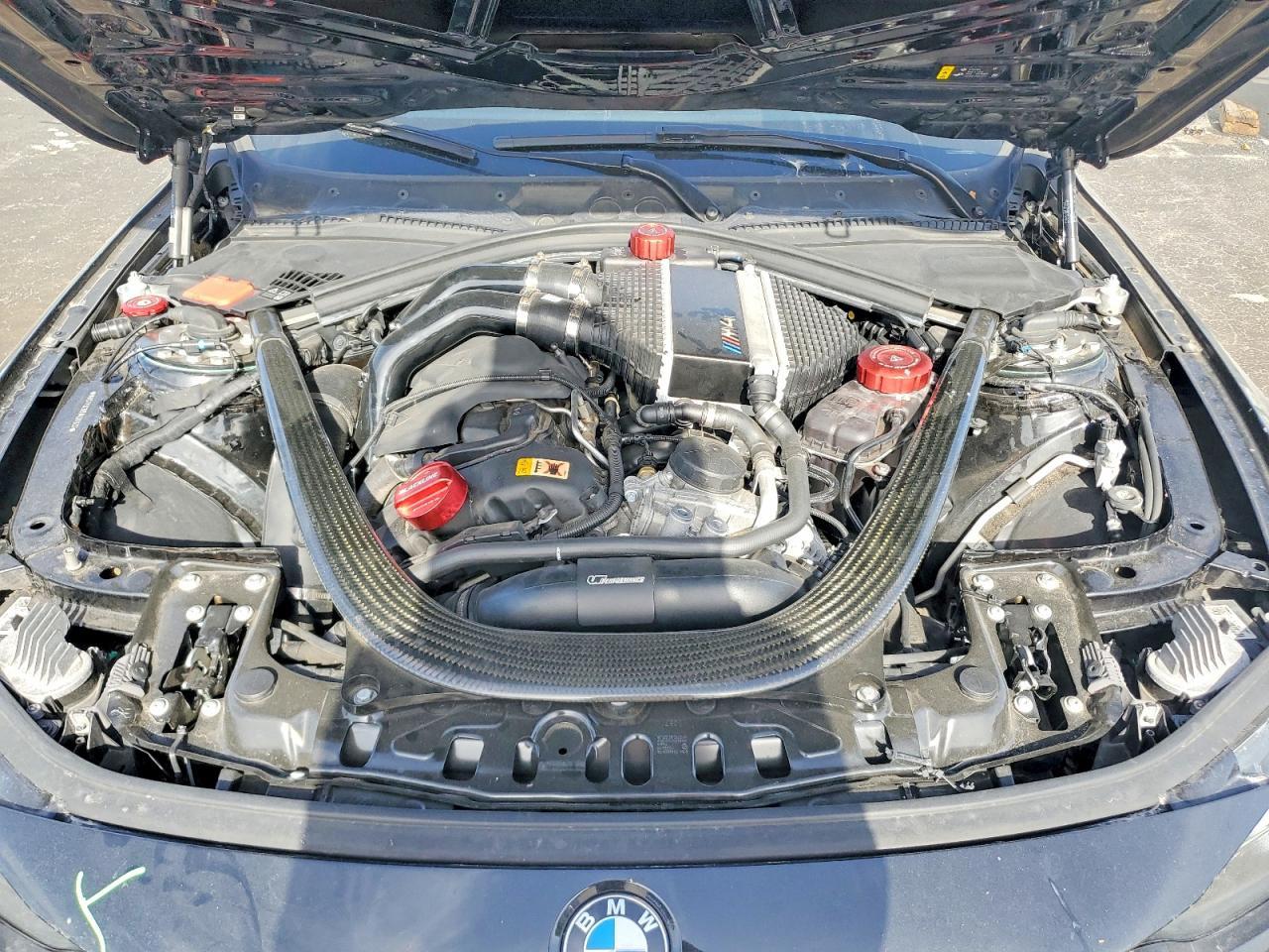 2018 BMW M4 - zdjęcie 11