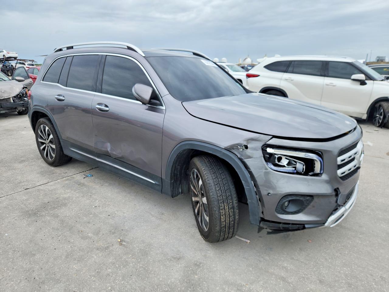 2022 Mercedes-Benz Glb 250 - zdjęcie 4
