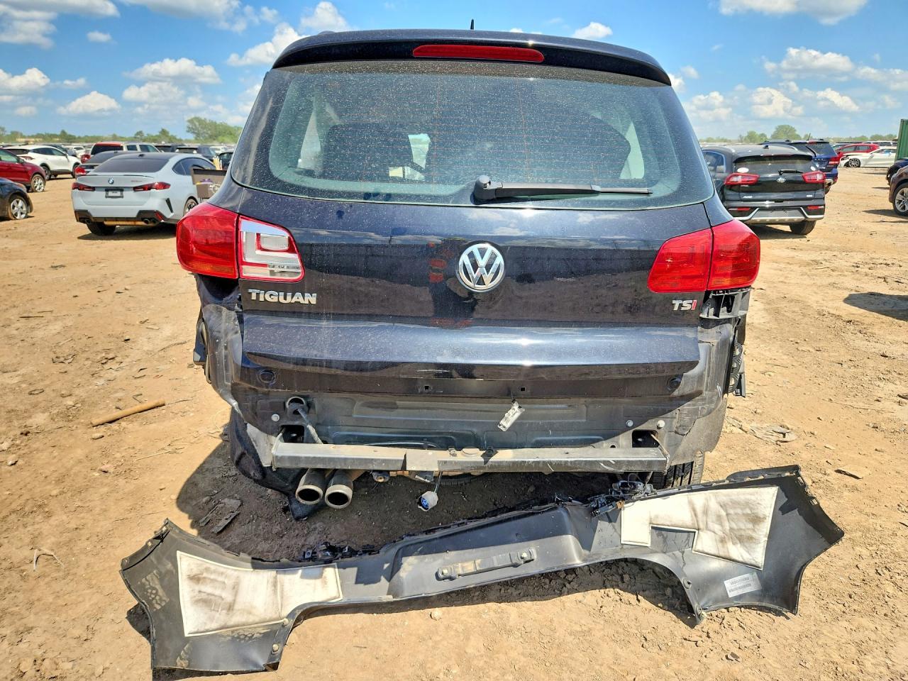 2016 Volkswagen Tiguan S - zdjęcie 6