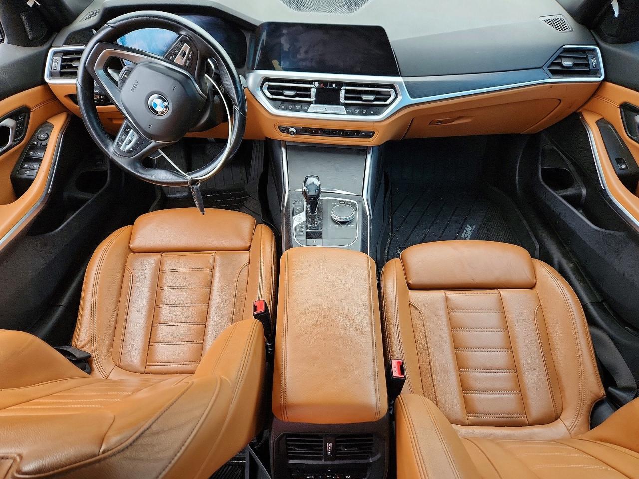 2021 BMW 330Xi - zdjęcie 8