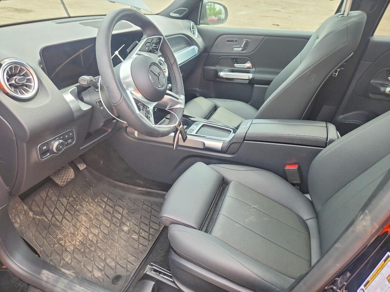 2024 Mercedes-Benz Glb 250 - zdjęcie 7