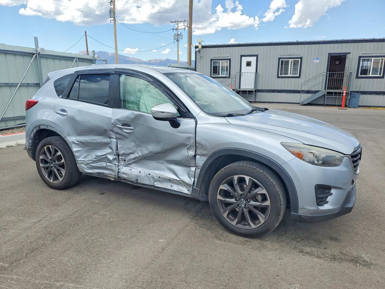 2016 Mazda Cx-5 Gt - zdjęcie 4