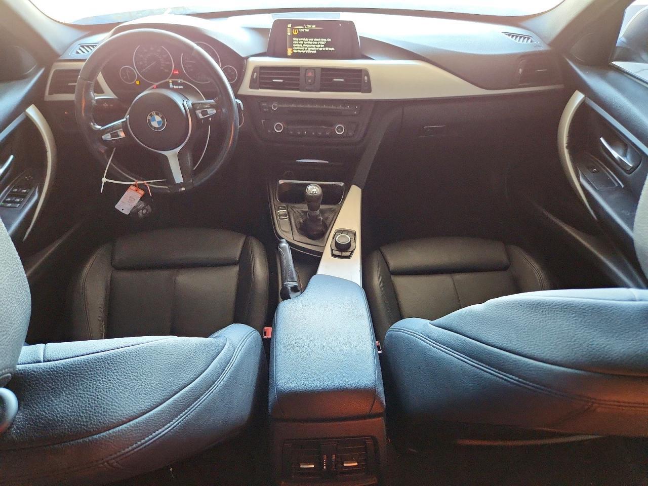 2015 BMW 320 I - zdjęcie 8