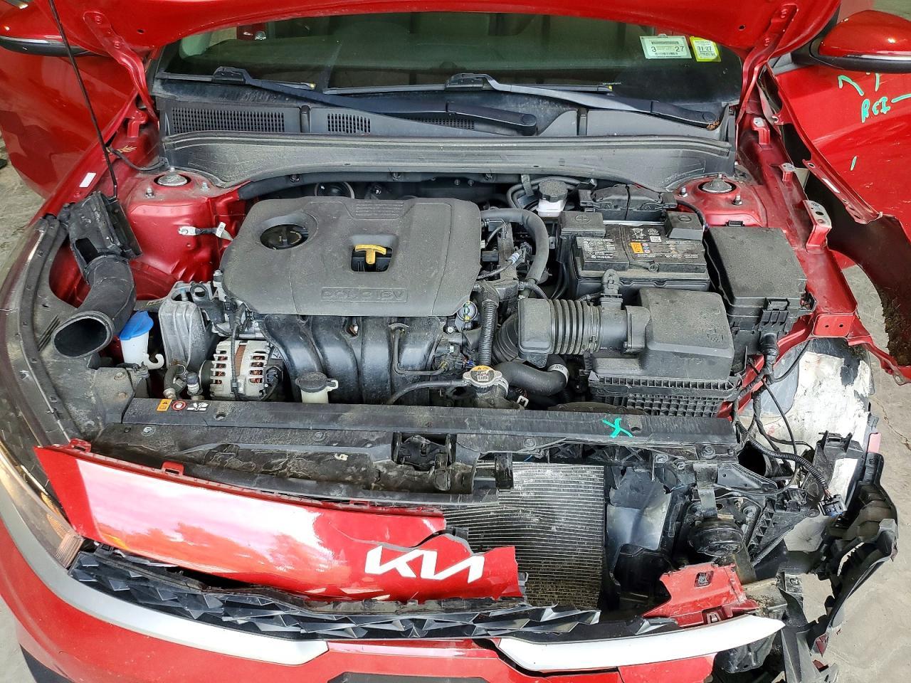 2023 Kia Forte Lxs - zdjęcie 11