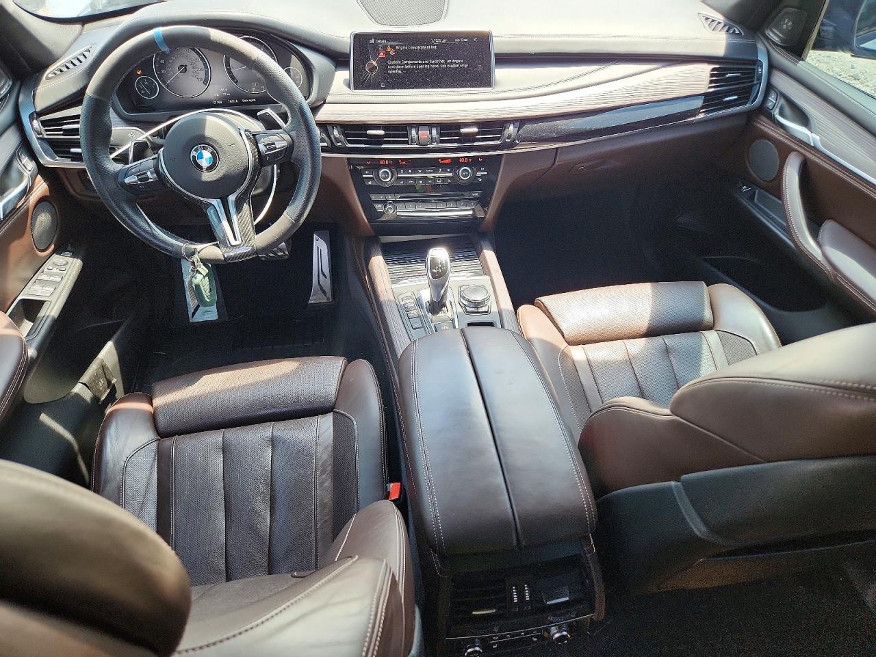 2016 BMW X5 xDrive50I - zdjęcie 8