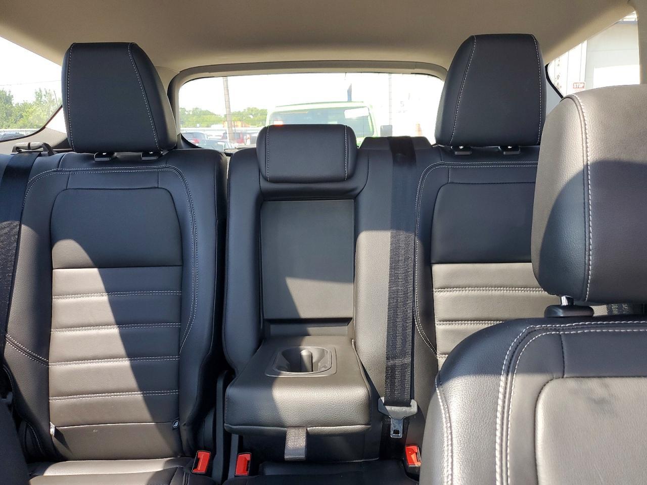2018 Ford Escape Titanium - zdjęcie 10