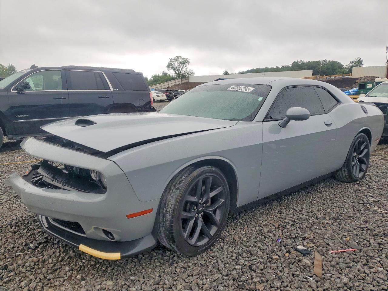 2022 Dodge Challenger Gt - zdjęcie główne