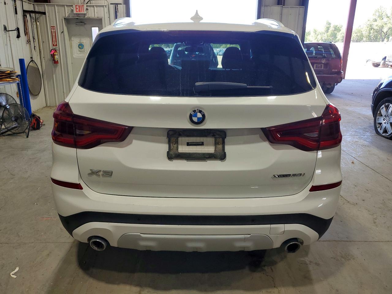 2020 BMW X3 xDrive30I - zdjęcie 6