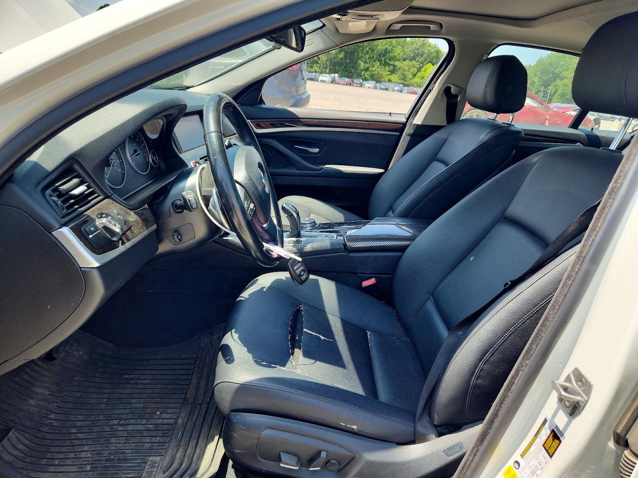 2016 BMW 528 I - zdjęcie 7