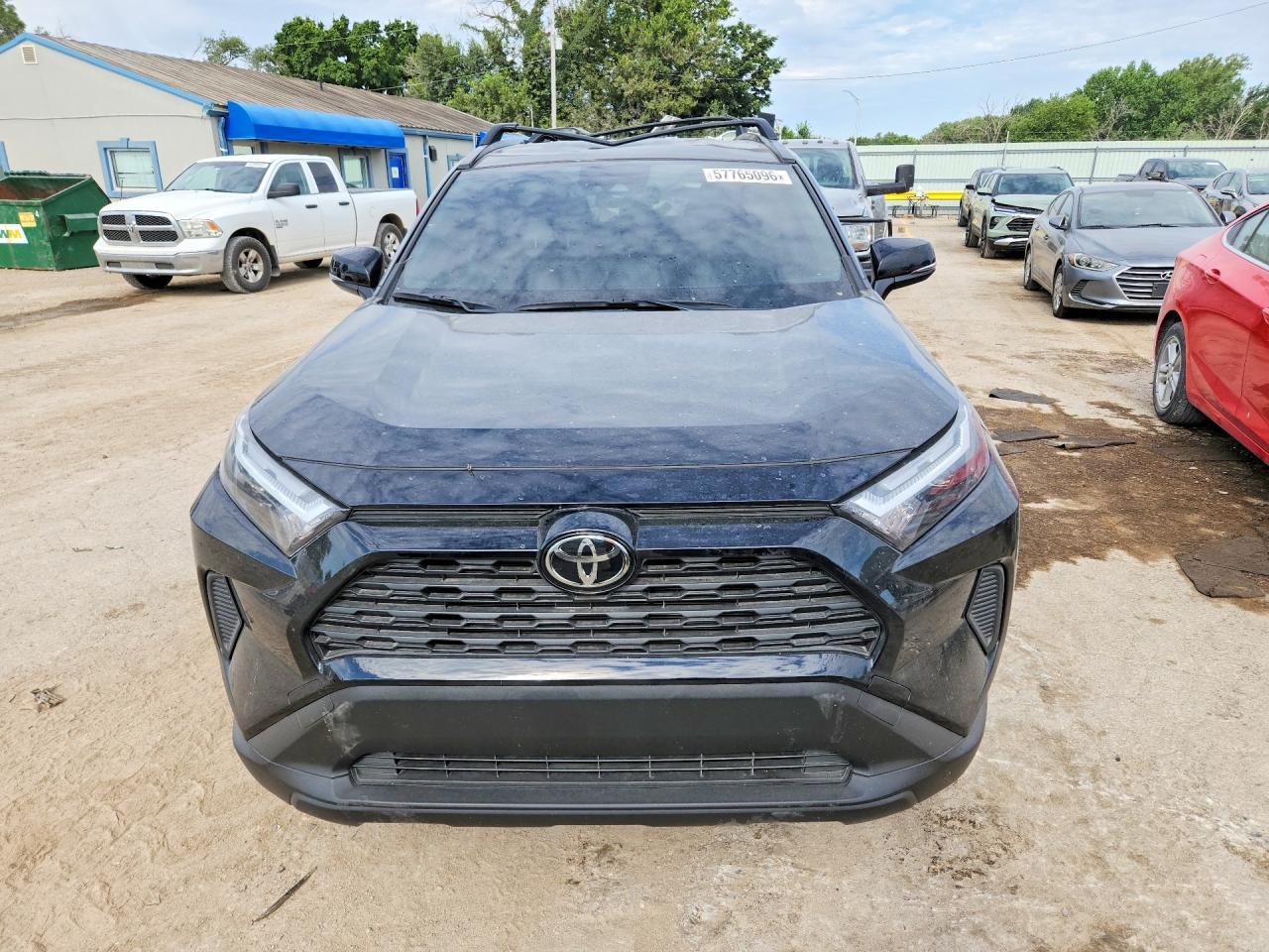 2025 Toyota Rav4 Xle - zdjęcie 5