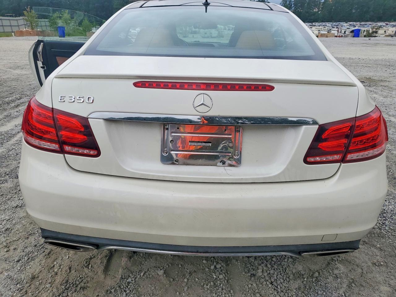 2014 Mercedes-Benz E 350 - zdjęcie 6