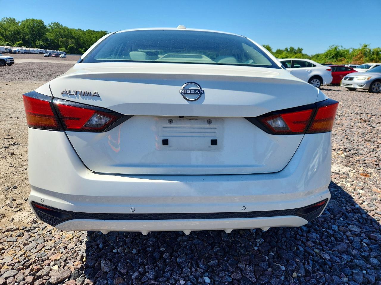 2025 Nissan Altima Sv - zdjęcie 6