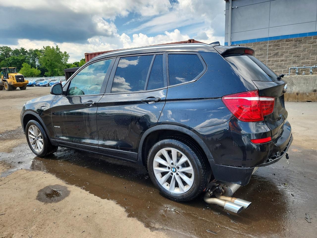 2017 BMW X3 xDrive28I - zdjęcie 2