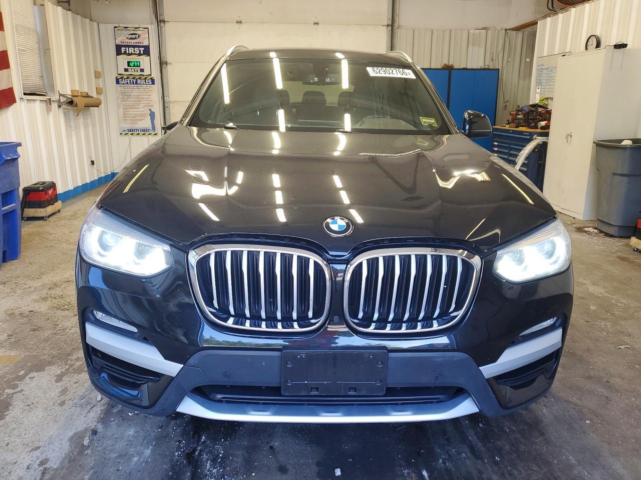 2018 BMW X3 xDrive30I - zdjęcie 5