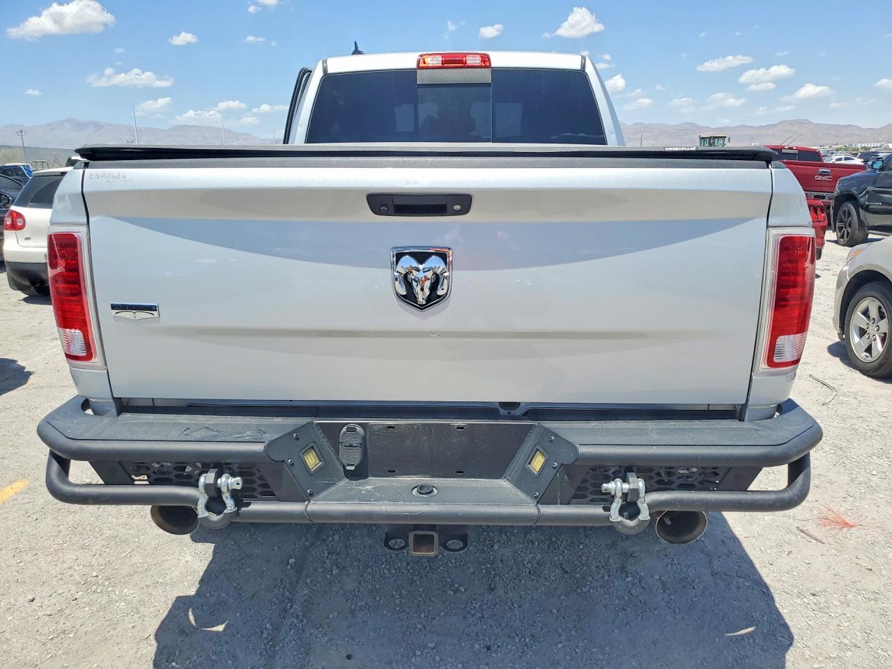2017 Ram 1500 Laramie - zdjęcie 6