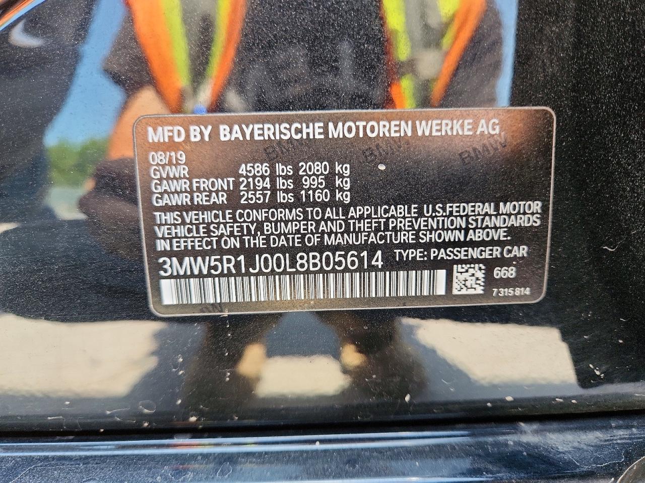 2020 BMW 330I - zdjęcie 12