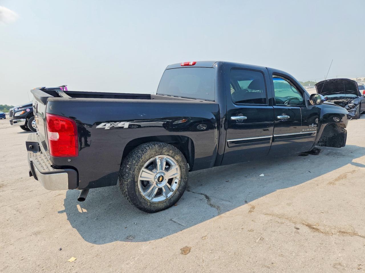 2013 Chevrolet Silverado K1500 Lt - zdjęcie 3