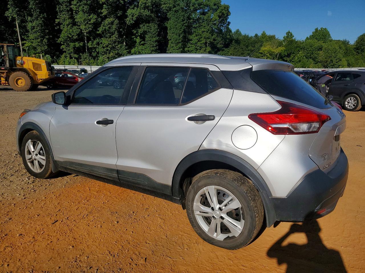 2018 Nissan Kicks S - zdjęcie 2