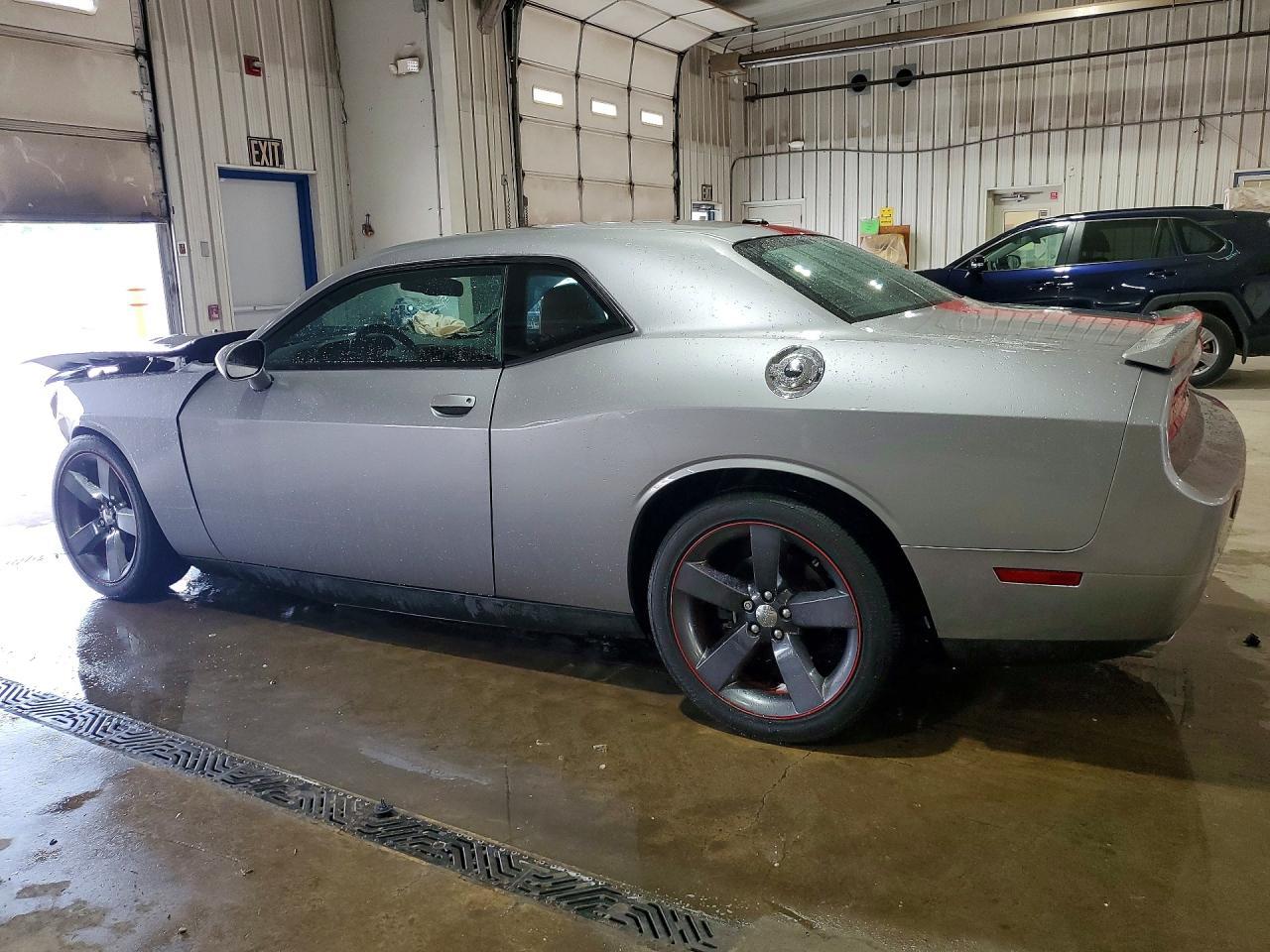 2014 Dodge Challenger Sxt - zdjęcie 2