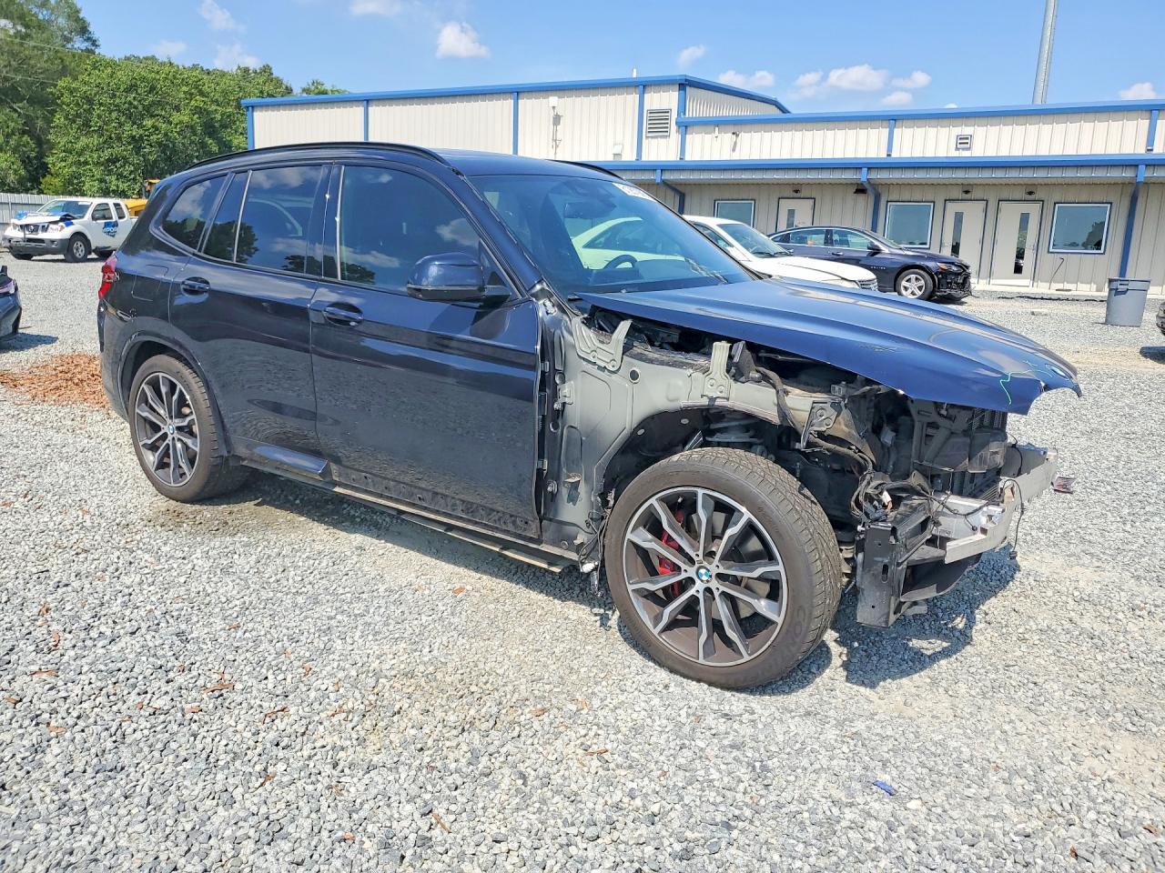 2021 BMW X3 xDrivem40I - zdjęcie 4