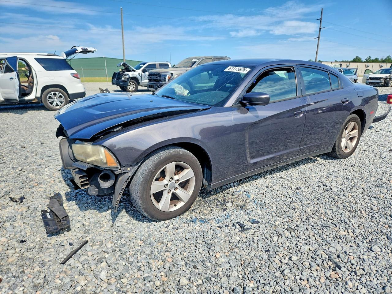 2014 Dodge Charger Se - zdjęcie główne