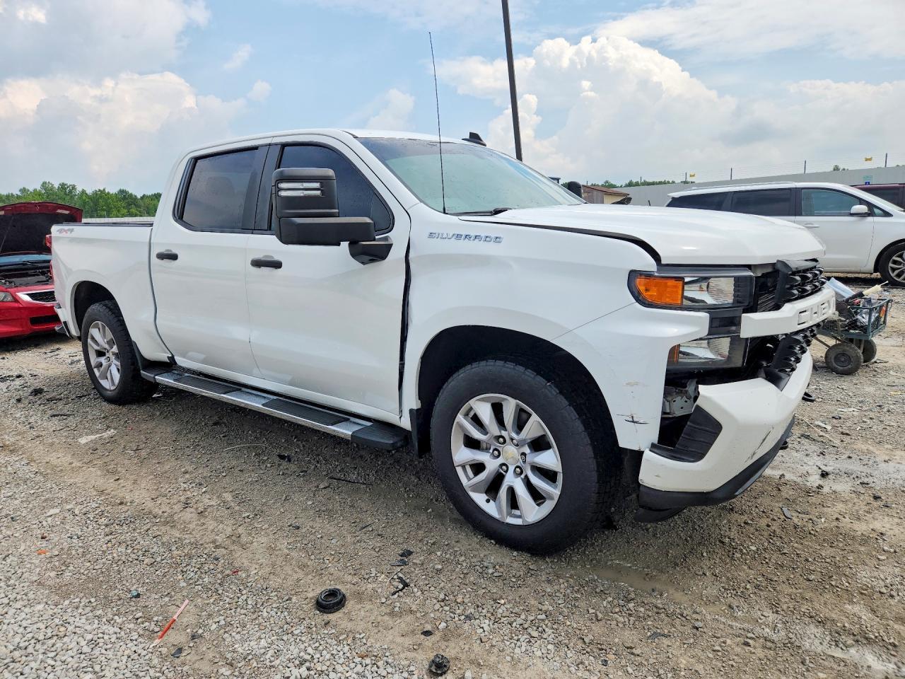 2020 Chevrolet Silverado K1500 Custom - zdjęcie 4