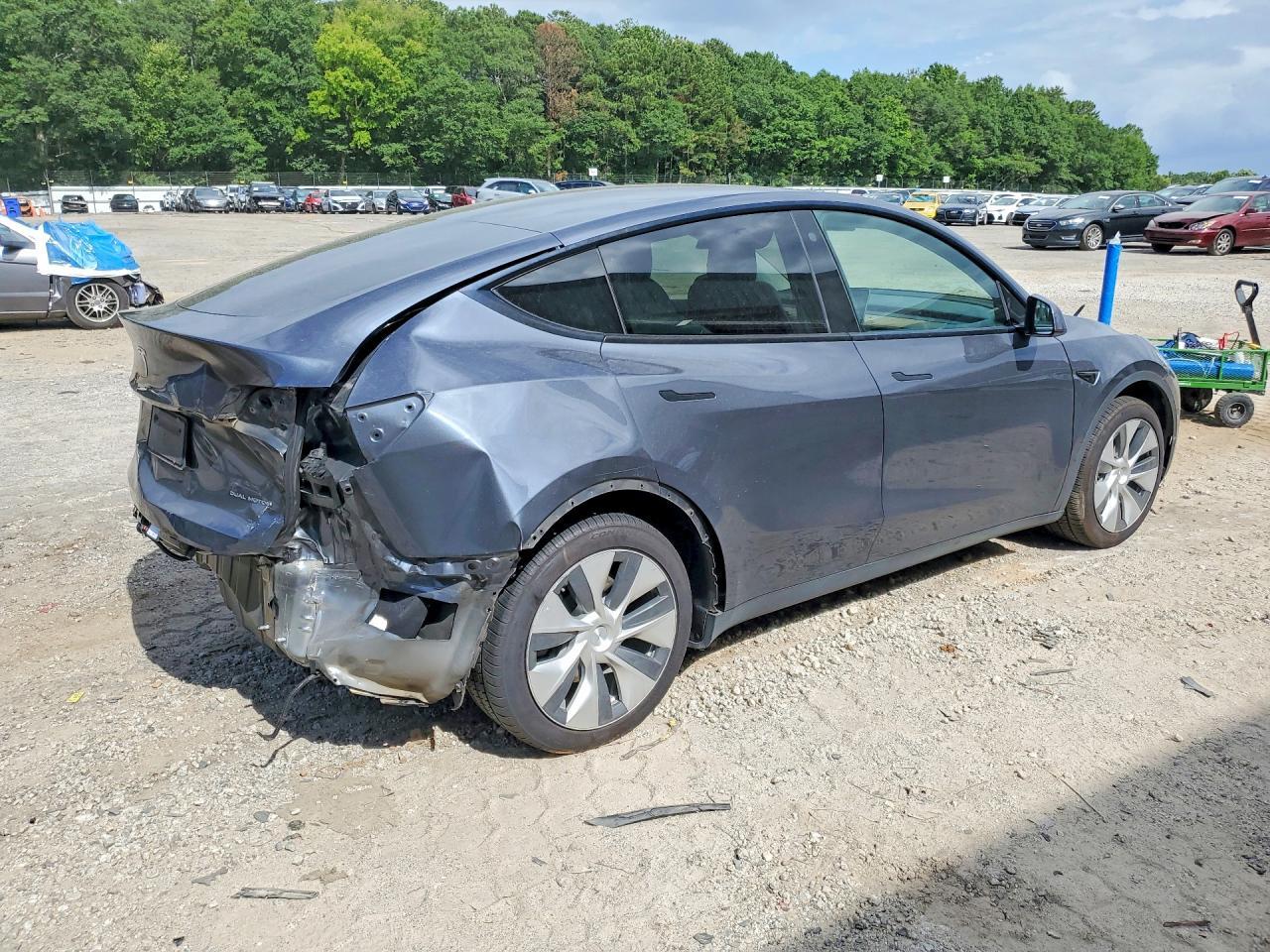 2021 Tesla Model Y - zdjęcie 3