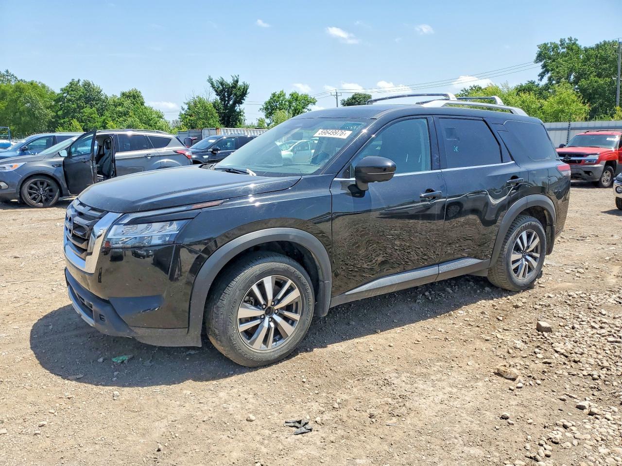2024 Nissan Pathfinder Sl - zdjęcie główne