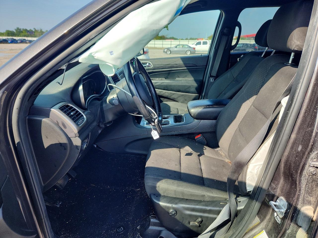 2021 Jeep Grand Cherokee Laredo - zdjęcie 7